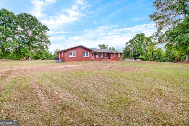 127 N Akins Bridge Road, Eastanollee, GA 30538