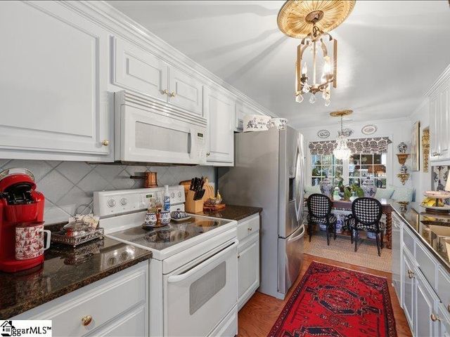 231 Bouchillion Drive, Greenville, SC 29615