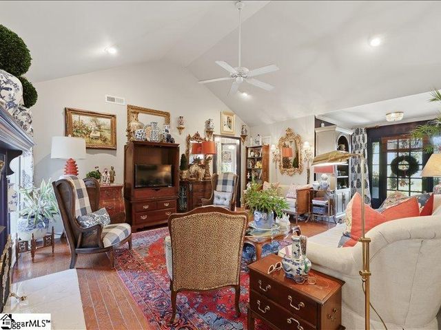 231 Bouchillion Drive, Greenville, SC 29615