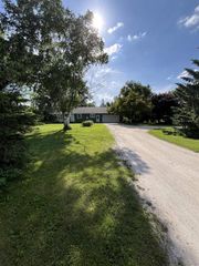 5106 N County Road D, Fond Du Lac, WI 54937