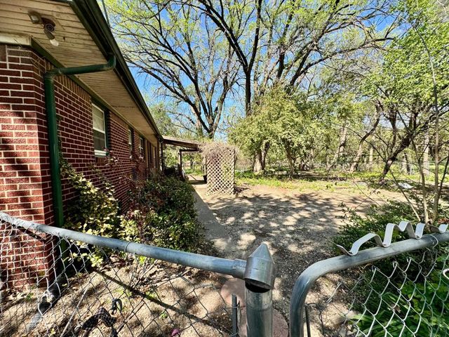 1338 E 90th Ave N, Belle Plaine, KS 67013