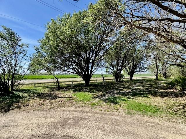 1338 E 90th Ave N, Belle Plaine, KS 67013