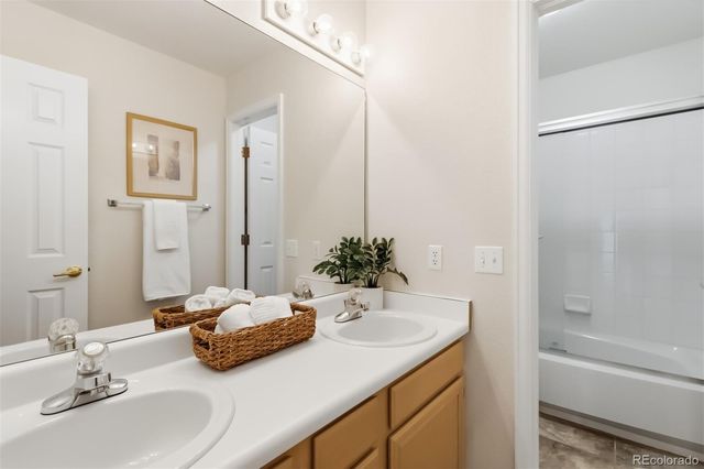 7356 Rattlesnake Drive, Lone Tree, CO 80124