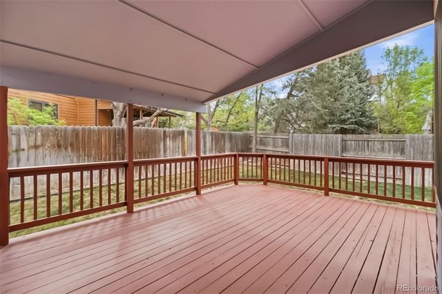 7356 Rattlesnake Drive, Lone Tree, CO 80124