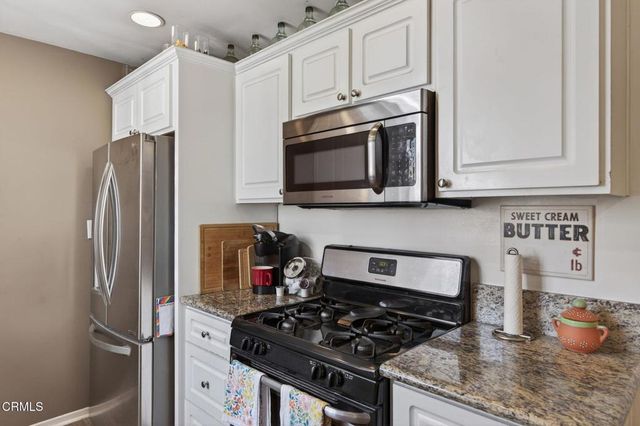 1143 Los Serenos Drive, Fillmore, CA 93015