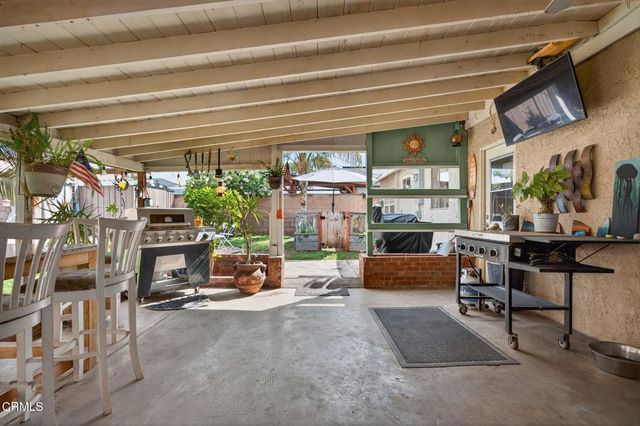 1143 Los Serenos Drive, Fillmore, CA 93015