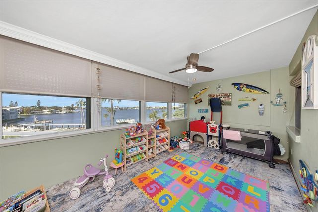 1868 SHORE DRIVE S 409, South Pasadena, FL 33707