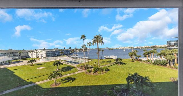 1868 SHORE DRIVE S 409, South Pasadena, FL 33707