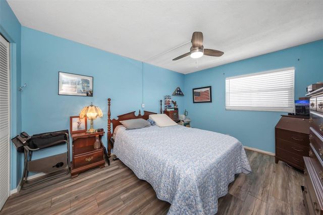 1868 SHORE DRIVE S 409, South Pasadena, FL 33707