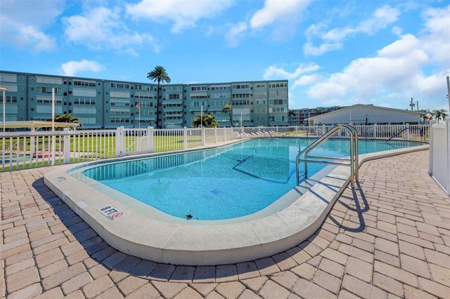 1868 SHORE DRIVE S 409, South Pasadena, FL 33707