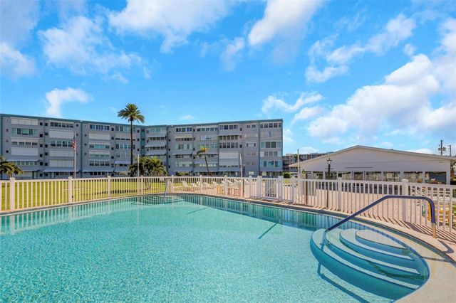 1868 SHORE DRIVE S 409, South Pasadena, FL 33707