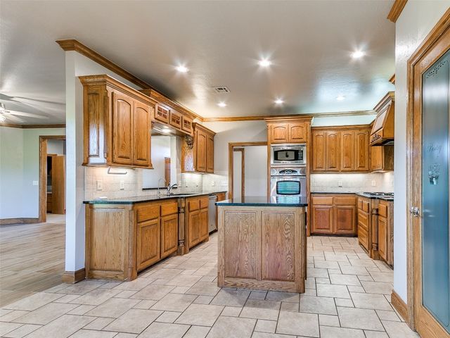 4813 SE 28th Street, Oklahoma City, OK 73165