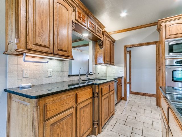 4813 SE 28th Street, Oklahoma City, OK 73165