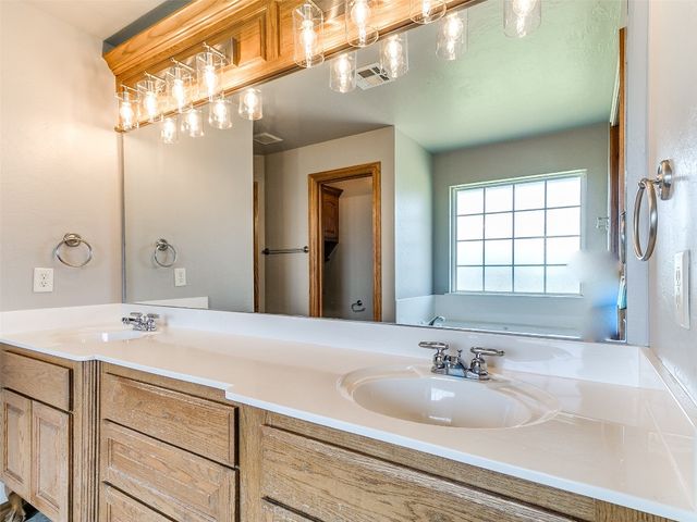 4813 SE 28th Street, Oklahoma City, OK 73165