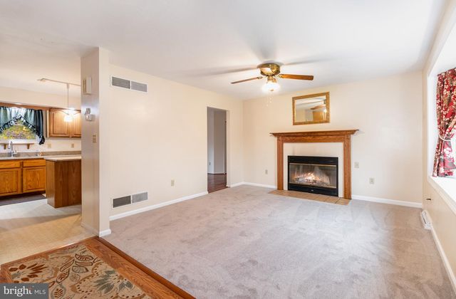 6825 GLATFELTERS STATION RD, Seven Valleys, PA 17360