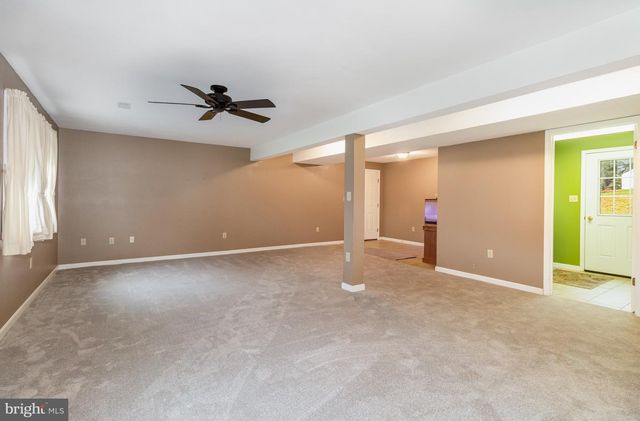 6825 GLATFELTERS STATION RD, Seven Valleys, PA 17360