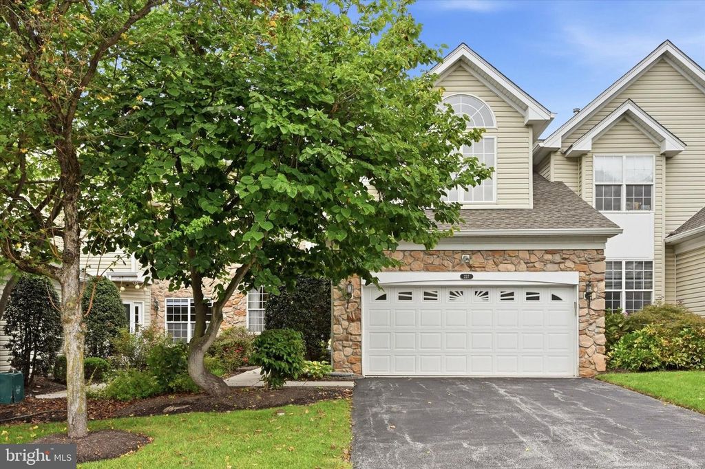 227 SILVERBELL CT, WEST CHESTER, PA 19380 — exterior