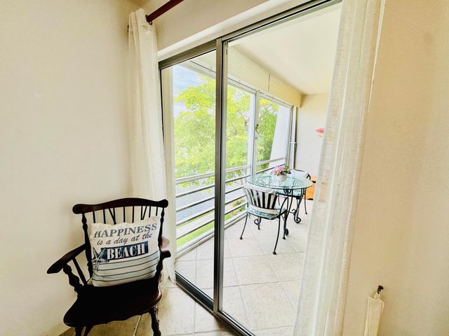 773 JEFFERY Street 4-304, Boca Raton, FL 33487