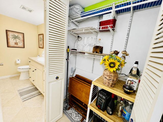 773 JEFFERY Street 4-304, Boca Raton, FL 33487