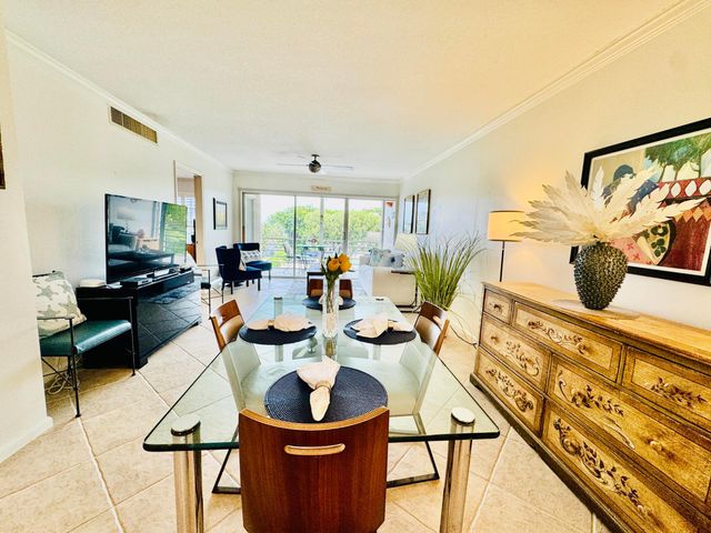 773 JEFFERY Street 4-304, Boca Raton, FL 33487