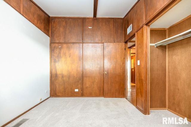 13734 IL Route 29 Road, Pekin, IL 61554