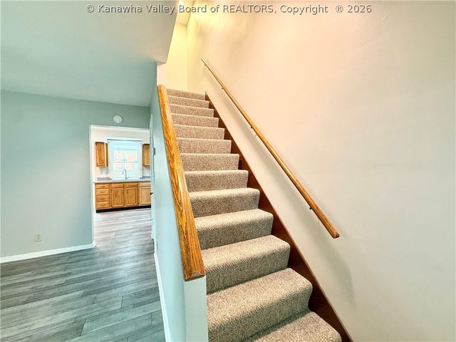 2 Kenna Drive, South Charleston, WV 25309