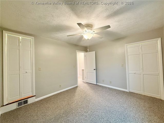 2 Kenna Drive, South Charleston, WV 25309