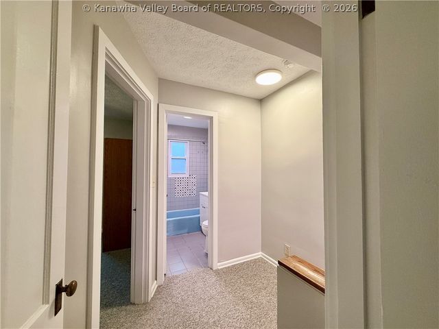 2 Kenna Drive, South Charleston, WV 25309