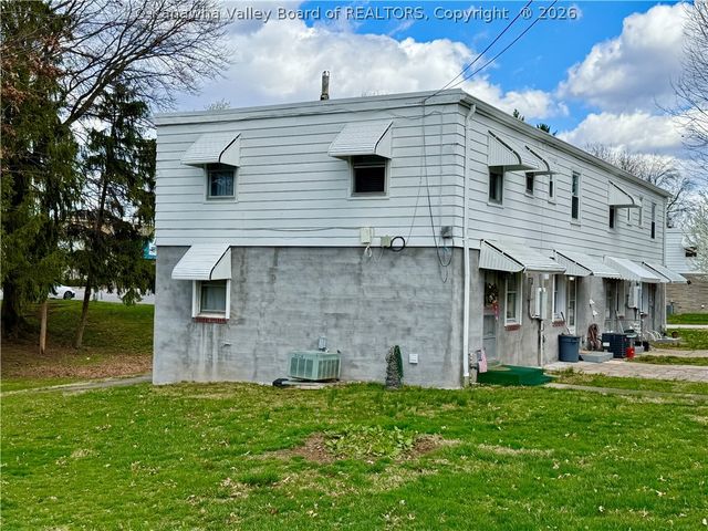 2 Kenna Drive, South Charleston, WV 25309