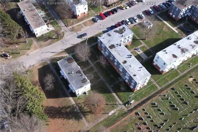 2 Kenna Drive, South Charleston, WV 25309