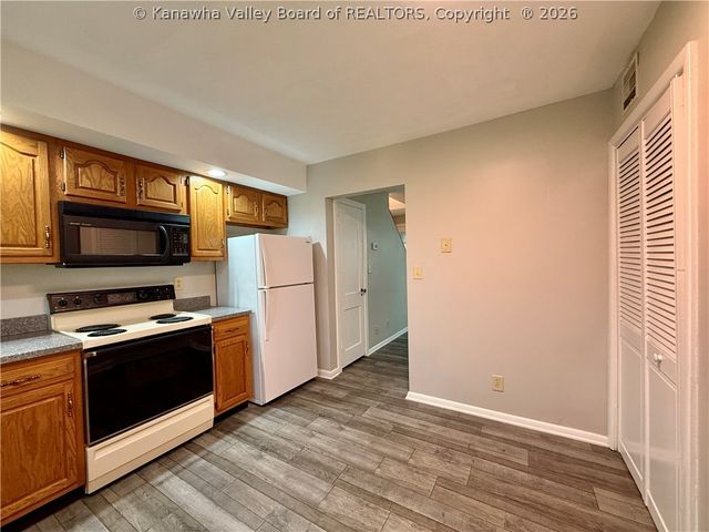 2 Kenna Drive, South Charleston, WV 25309