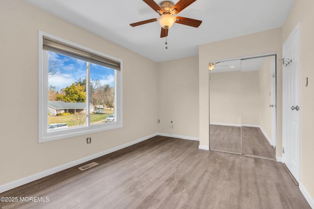 10 Somerset Place, Matawan, NJ 07747