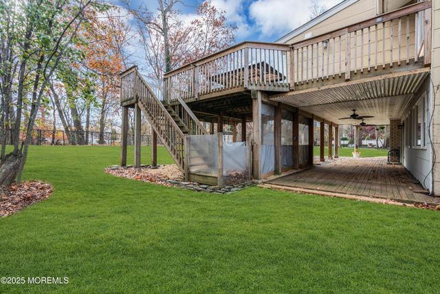 10 Somerset Place, Matawan, NJ 07747