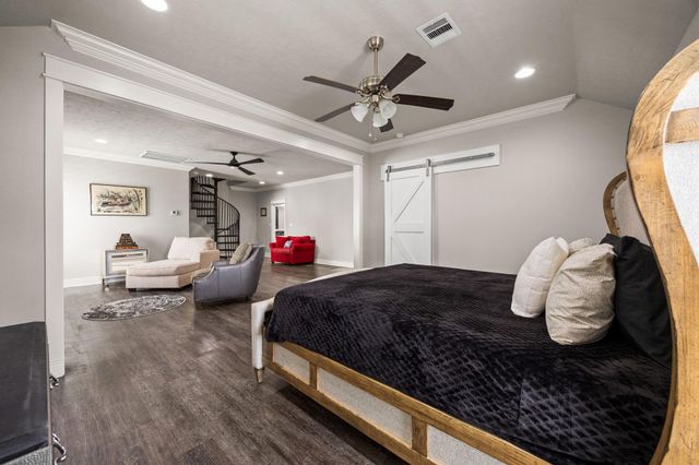 2372 Sand Bar Lane, Crystal Beach, TX 77650