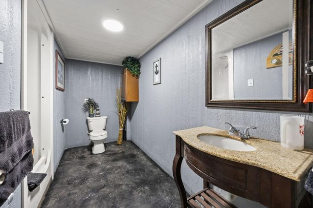2372 Sand Bar Lane, Crystal Beach, TX 77650