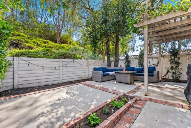 24741 Stratton, Laguna Niguel, CA 92677