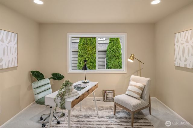 818 S 36th Place, Renton, WA 98055