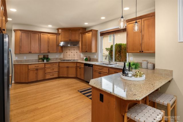 818 S 36th Place, Renton, WA 98055