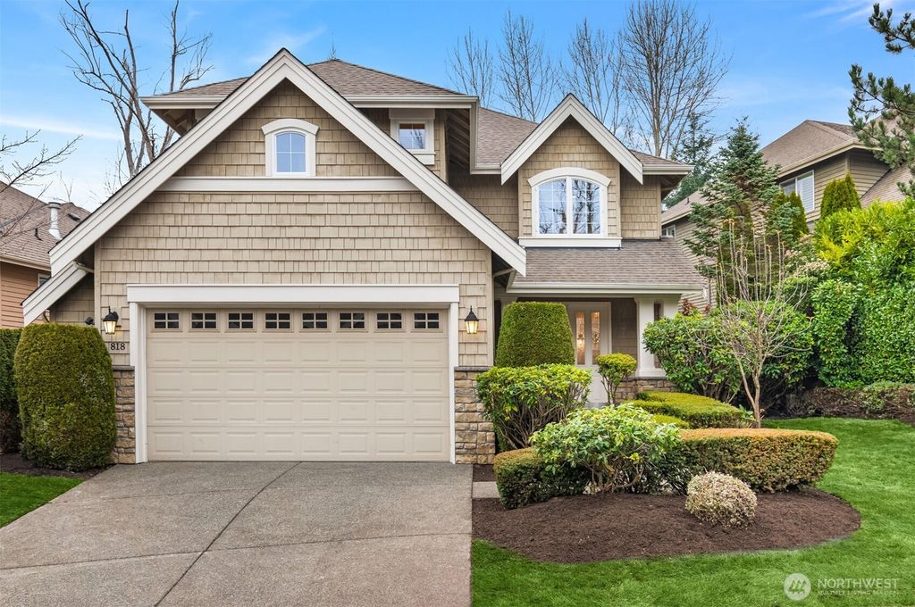 818 S 36th Place, Renton, WA 98055