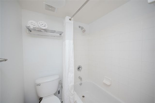 2841 NE 185th Street 514, Miami, FL 33180