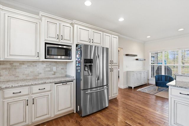 240 Turkey Trot Lane, Jasper, TN 37347