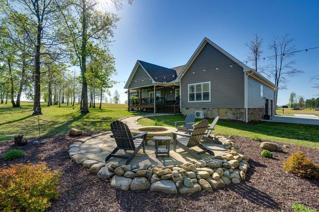240 Turkey Trot Lane, Jasper, TN 37347