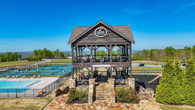 240 Turkey Trot Lane, Jasper, TN 37347