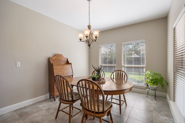 495 Oak Hills Lane, Fate, TX 75189