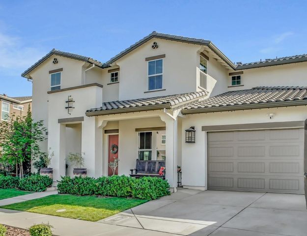 1794 Mulholland Dr, Lathrop, CA 95330