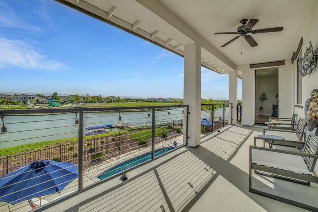 1794 Mulholland Dr, Lathrop, CA 95330