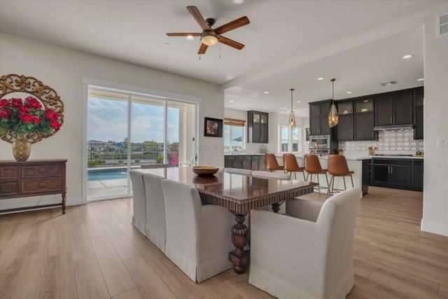 1794 Mulholland Dr, Lathrop, CA 95330