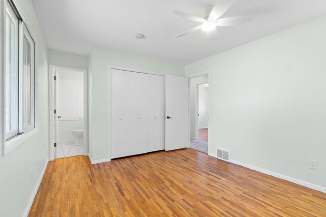 6540 Zealand Avenue N, Brooklyn Park, MN 55428