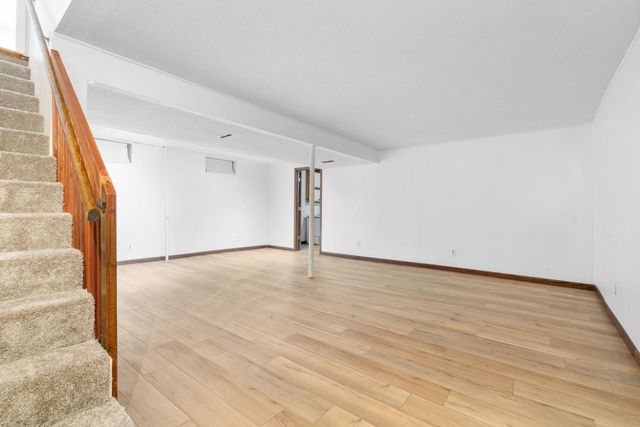 6540 Zealand Avenue N, Brooklyn Park, MN 55428