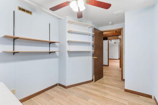 6540 Zealand Avenue N, Brooklyn Park, MN 55428